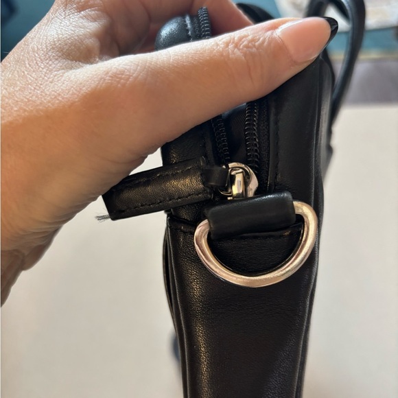 Leatherology Ebony Slim Laptop Briefcase without Shoulder Strap - Picture 4 of 8